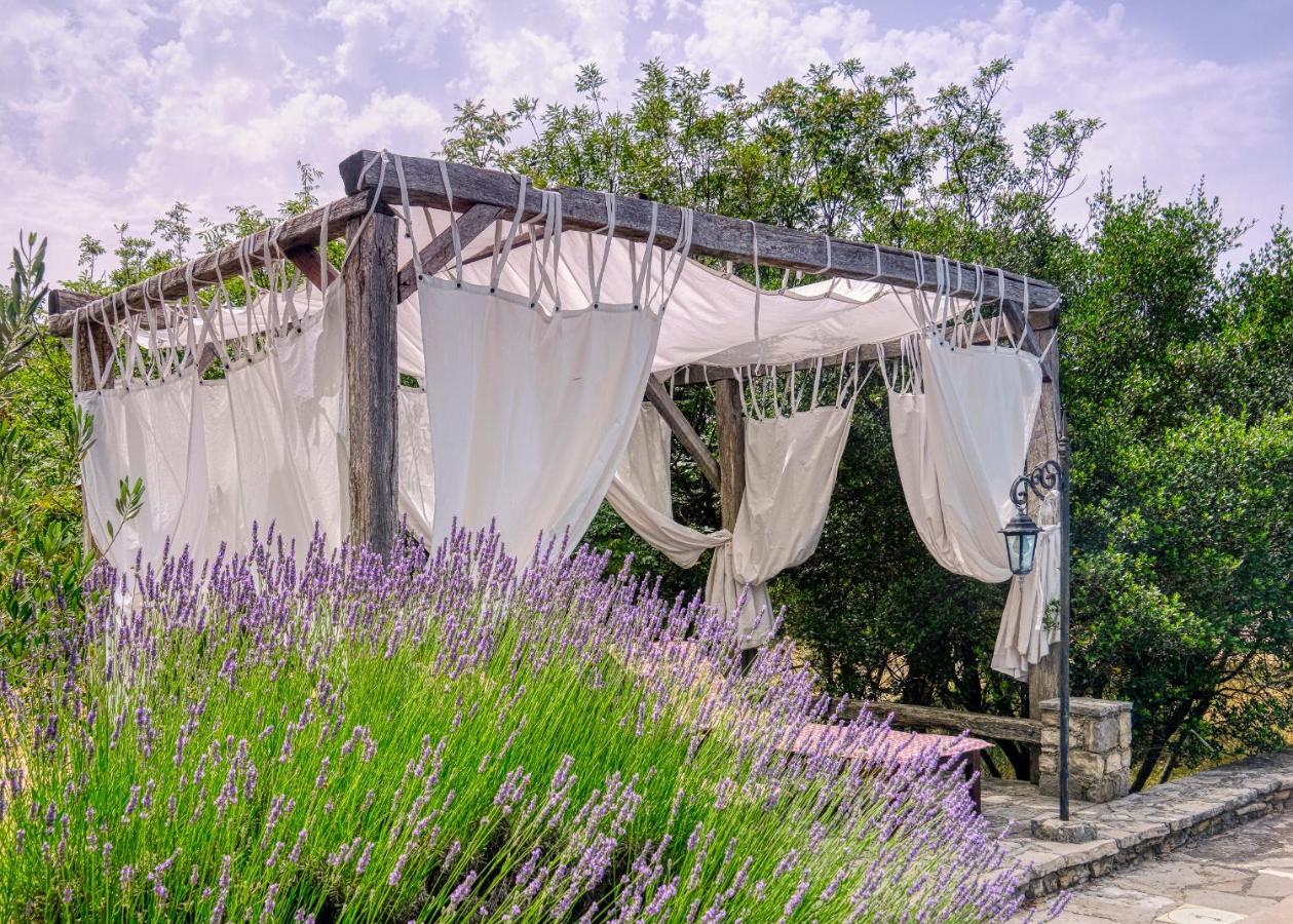 Nono Ban Hotel & Villa Верхній Хумас Екстер'єр фото