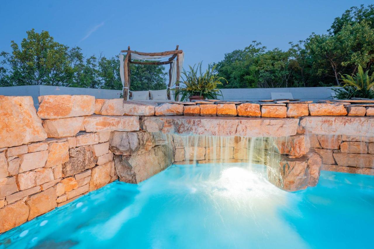Nono Ban Hotel & Villa Верхній Хумас Екстер'єр фото