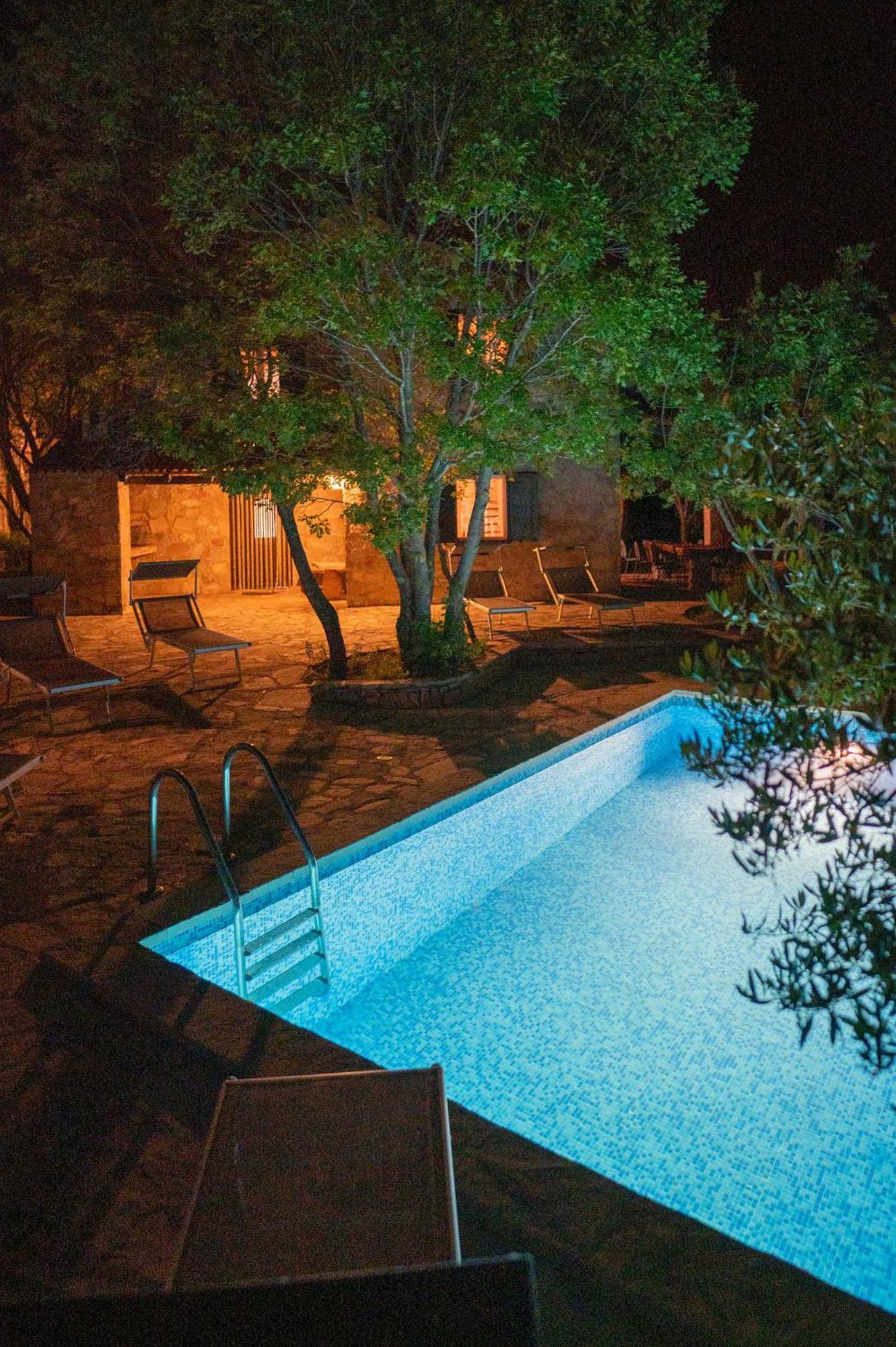 Nono Ban Hotel & Villa Верхній Хумас Екстер'єр фото